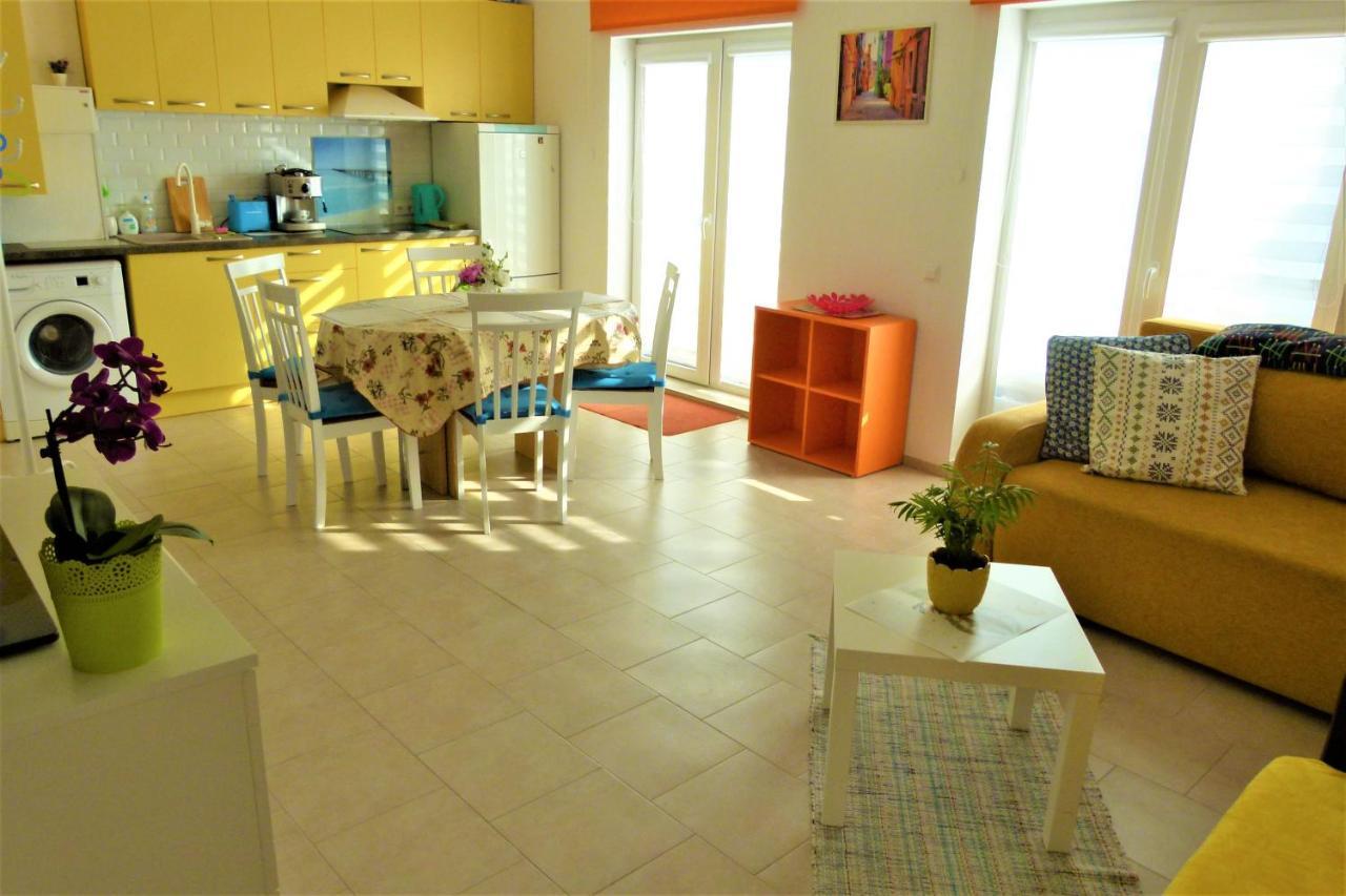 Geltoni Apartamentai パランガ エクステリア 写真
